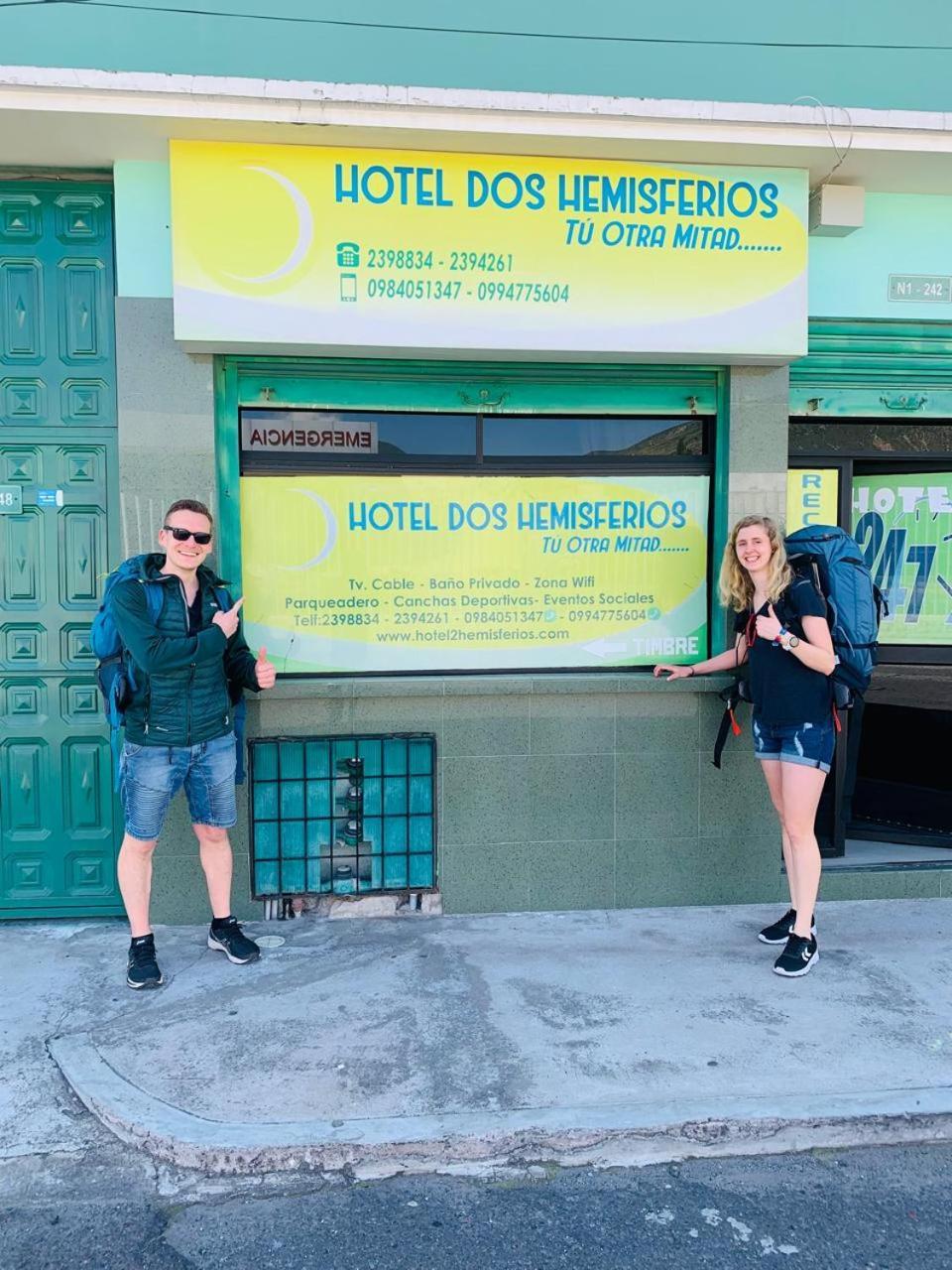 Dos Hemisferios Hotel กีโต ภายนอก รูปภาพ