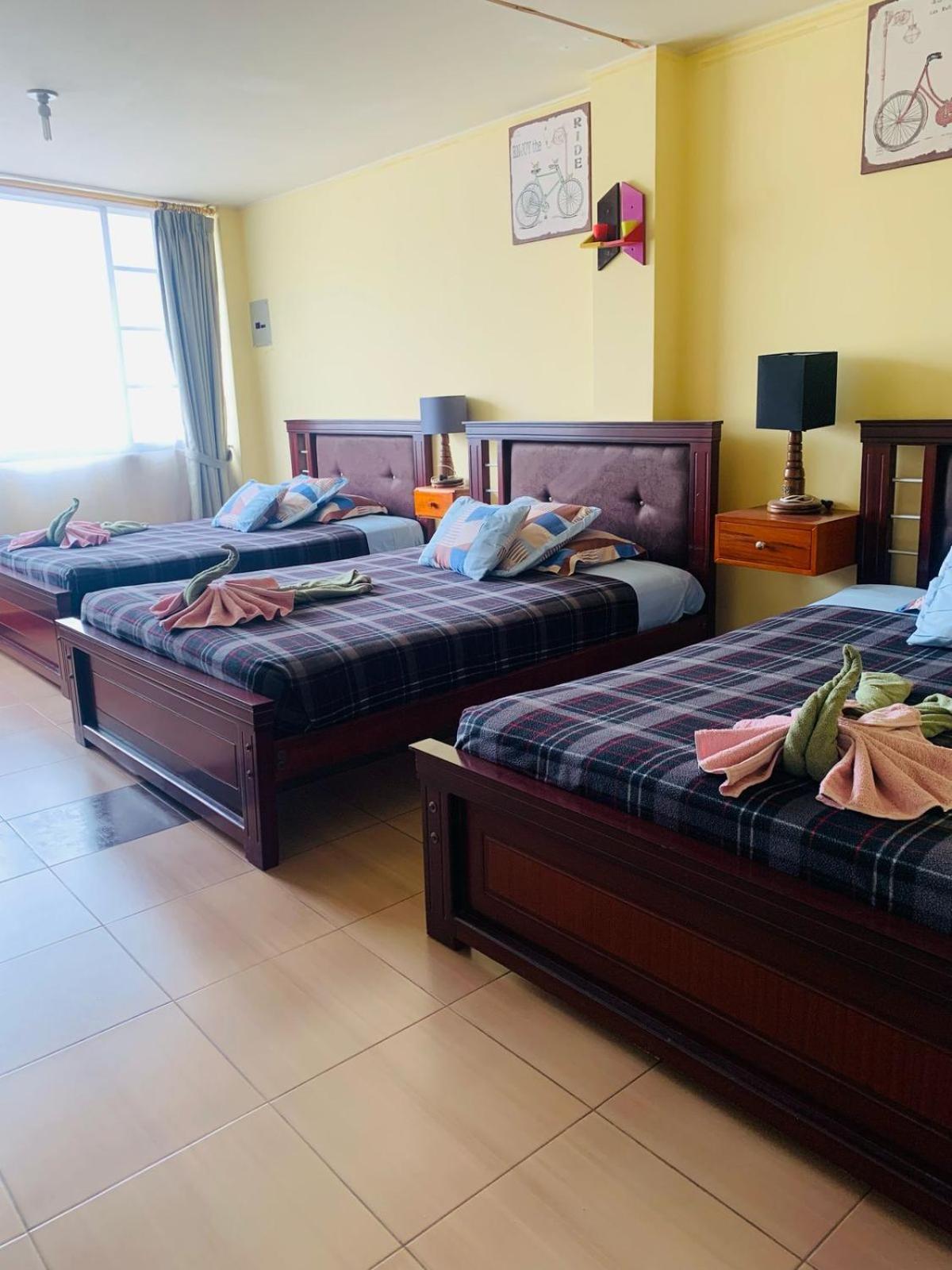 Dos Hemisferios Hotel กีโต ภายนอก รูปภาพ